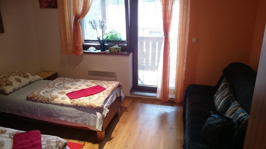 Fatrapark 1 U Sovicky Studio, Kuchynka, Kupelna,S Balkonom Gratis Parkovanie V Podzemnej Garazi Ruzomberok Exterior photo