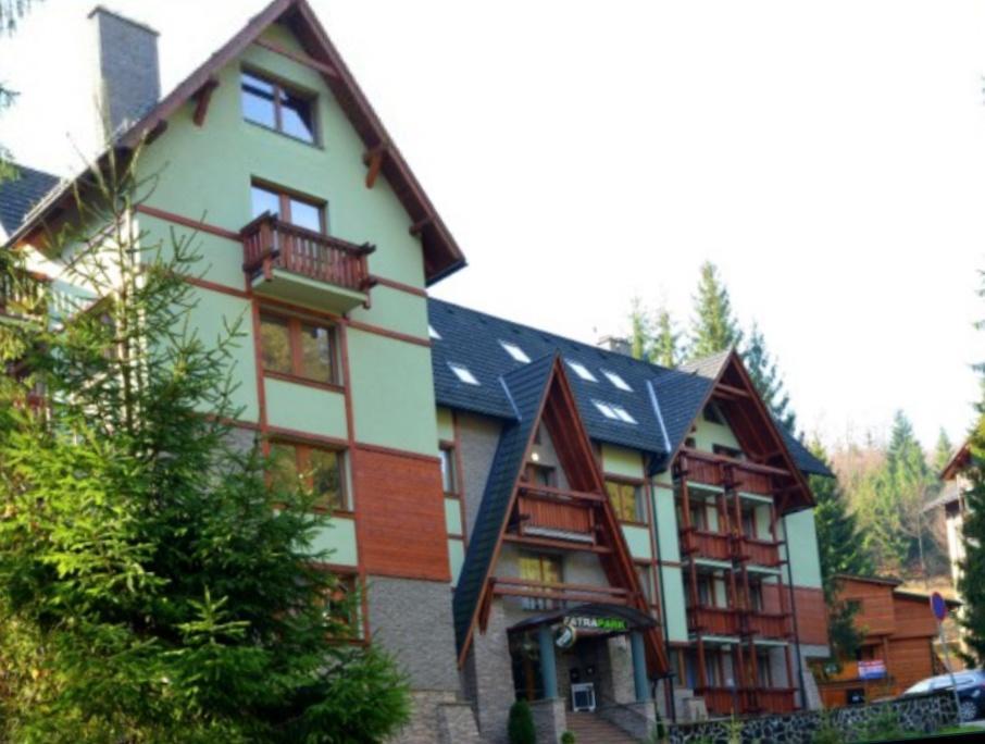 Fatrapark 1 U Sovicky Studio, Kuchynka, Kupelna,S Balkonom Gratis Parkovanie V Podzemnej Garazi Ruzomberok Exterior photo